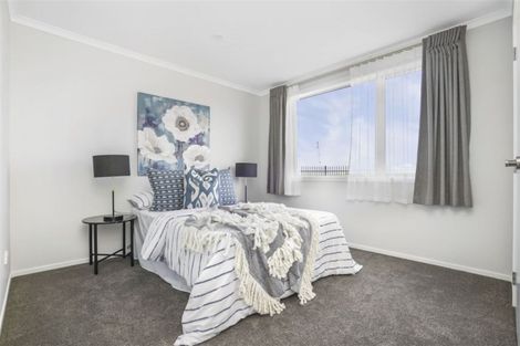 Photo of property in 6 Dulverton Rise, Flagstaff, Hamilton, 3210