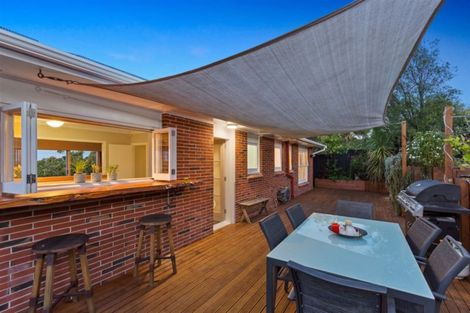 Photo of property in 19 Hartley Terrace, Massey, Auckland, 0614