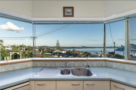 Photo of property in 9 Mariposa Crescent, Birkenhead, Auckland, 0626