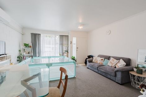 Photo of property in 21a Kowhai Street, Hamilton Lake, Hamilton, 3204