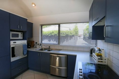 Photo of property in 1/55 Mcfaddens Road, St Albans, Christchurch, 8052