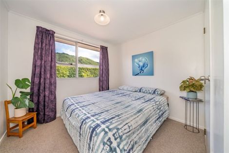 Photo of property in 22 Gemstone Drive, Birchville, Upper Hutt, 5018