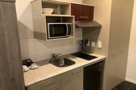 Photo of property in Atrium Towers, 4f/154 The Terrace, Wellington Central, Wellington, 6011