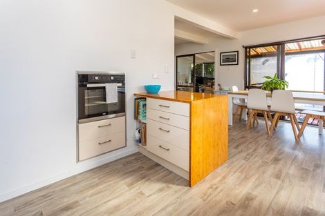 Photo of property in 111 Tirohanga Drive, Whangamata, 3620