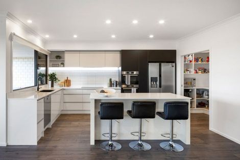 Photo of property in 16 Rose Berry Crescent, Flagstaff, Hamilton, 3210