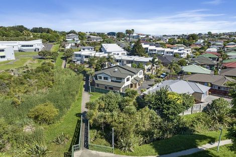 Photo of property in 70 Palmgreen Court, Stanmore Bay, Whangaparaoa, 0932