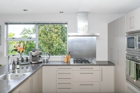 Photo of property in 9 Paget Lane, Dinsdale, Hamilton, 3204