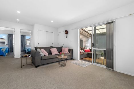 Photo of property in 311/11 Kamahi Crescent, Papamoa Beach, Papamoa, 3118