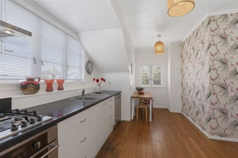 Photo of property in 12a /1 Church Street, Devonport, Auckland, 0624