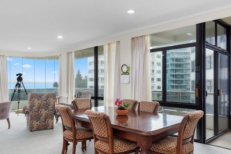 Photo of property in 21 Maunganui Road, Mount Maunganui, 3116
