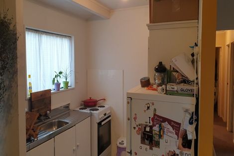 Photo of property in 2/43 Station Road, Takanini, 2112