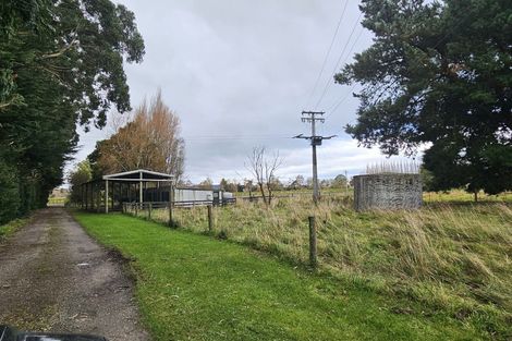 Photo of property in 74 Riverbank Road, Inch Clutha, Kaitangata, 9281