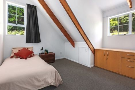 Photo of property in 10 Ration Lane, Whitby, Porirua, 5024