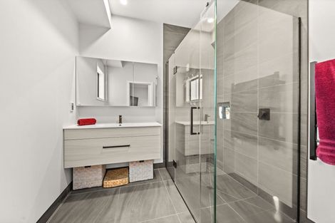 Photo of property in 27 Chamberlain Road, Masterton, 5888