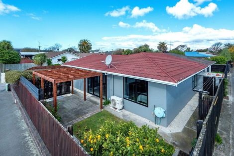 Photo of property in 63 Bridge Street, New Brighton, Christchurch, 8062
