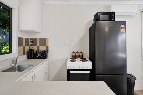 Photo of property in 1c Oswald Place, Stratford, 4332