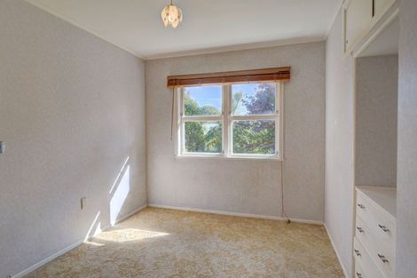Photo of property in 32 Yorke Road, Haruru, 0204