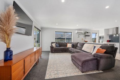 Photo of property in 169 Rautawhiri Road, Helensville, 0800