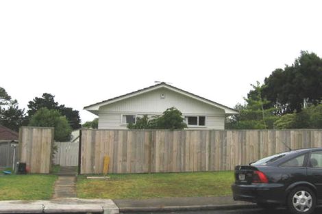 Photo of property in 18 Regency Place, Sunnynook, Auckland, 0632