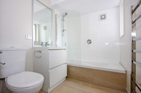 Photo of property in 17 Tribute Loop, Takanini, 2112