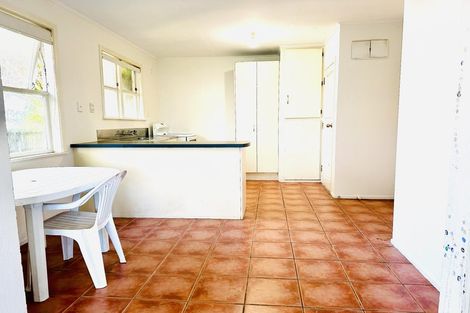 Photo of property in 57 Rathgar Road, Henderson, Auckland, 0610