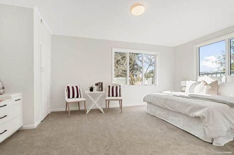 Photo of property in 48 Spence Road, Henderson, Auckland, 0612