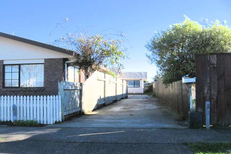 Photo of property in 100 Fairs Road, Milson, Palmerston North, 4414