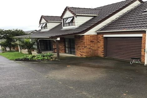 Photo of property in 1/4227 Great North Road, Glendene, Auckland, 0602