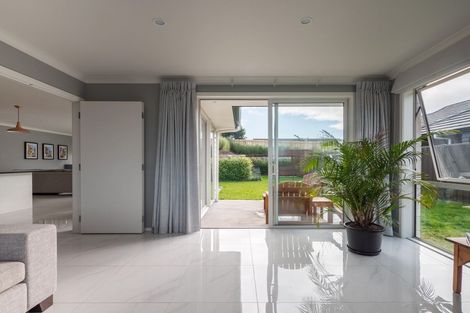 Photo of property in 8 Oak Ridge Drive, Te Awamutu, 3800