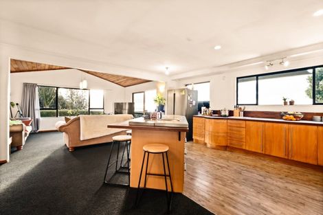 Photo of property in 103 Wharekauri Road, Mimi, Urenui, 4377