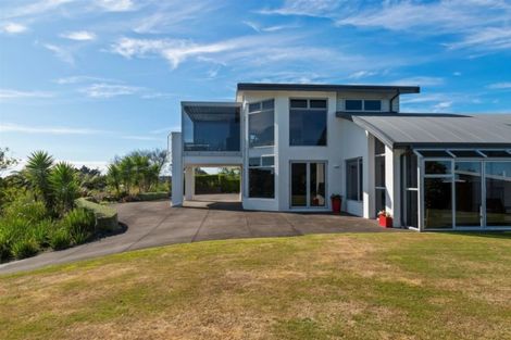 Photo of property in 58b Veale Road, Frankleigh Park, New Plymouth, 4371