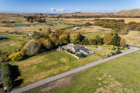 Photo of property in 704 Taihape Road, Pukehamoamoa, Hastings, 4179
