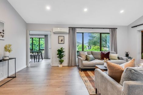 Photo of property in 3 Gibbston Close, Huntington, Hamilton, 3210