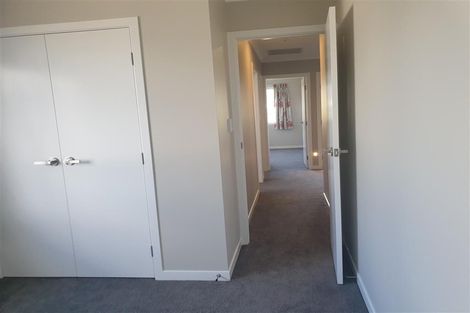 Photo of property in 42 Rose Leigh Drive, Cambridge, 3434