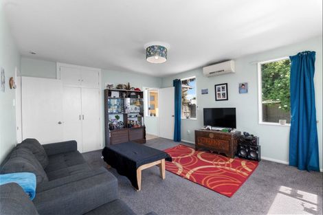 Photo of property in 90 Springs Road, Hornby, Christchurch, 8042