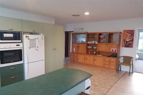 Photo of property in 2 Lotus Lane, Mangere East, Auckland, 2024