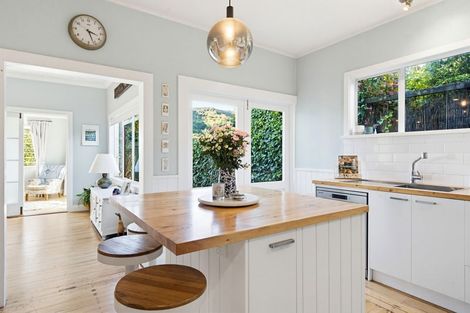 Photo of property in 3 Waterhouse Street, Enner Glynn, Nelson, 7011