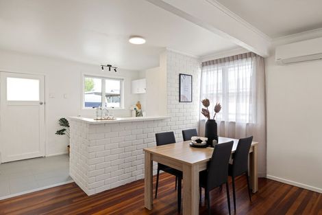 Photo of property in 8 Forsyth Street, St Andrews, Hamilton, 3200