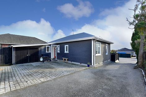 Photo of property in 154 Wainoni Road, Avondale, Christchurch, 8061