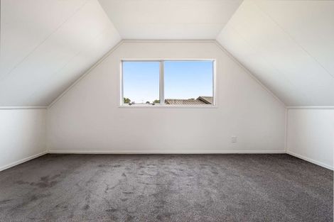 Photo of property in 1/24 Solveig Place, Randwick Park, Auckland, 2105