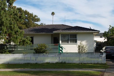 Photo of property in 12 Kivell Close, Mangere East, Auckland, 2024