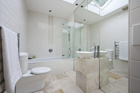 Photo of property in 3/363 Karaka Bay Road, Karaka Bays, Wellington, 6022