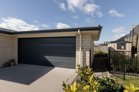 Photo of property in 44 Ridge Drive, Omokoroa, 3114
