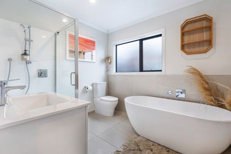 Photo of property in 9a Ian Morrison Road, Hobsonville, Auckland, 0616