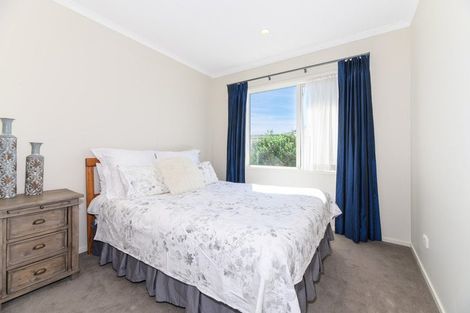 Photo of property in 11 Pitoitoi Drive, Riverhead, 0820