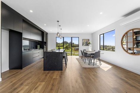 Photo of property in 27 Mahi Road, Helensville, 0800