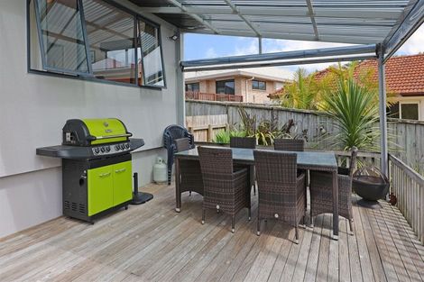 Photo of property in 5 Cognac Place, Henderson, Auckland, 0612