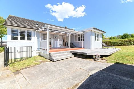 Photo of property in 11 Hill Crescent, New Lynn, Auckland, 0600