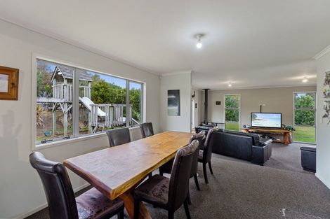 Photo of property in 78 Takapu Road, Manakau, 5573