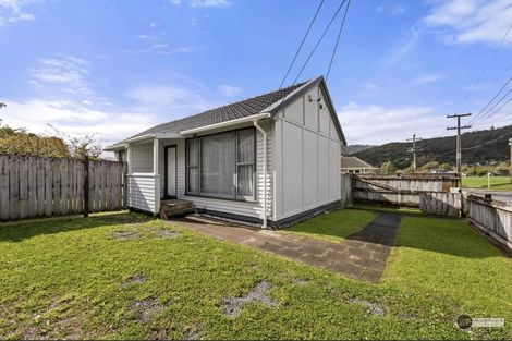 Photo of property in 4- 6 Speedy Street, Stokes Valley, Lower Hutt, 5019